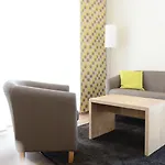 Adapt Aparthotel