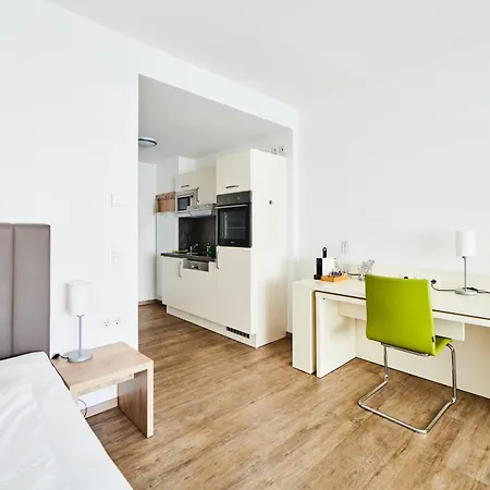 Adapt Aparthotel