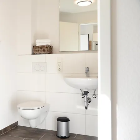 アパートホテル Adapt