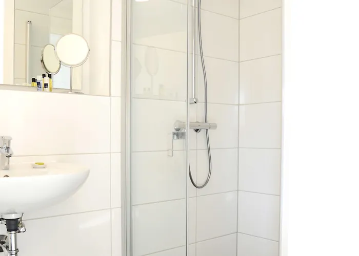 Adapt Apartmanhotel 3*